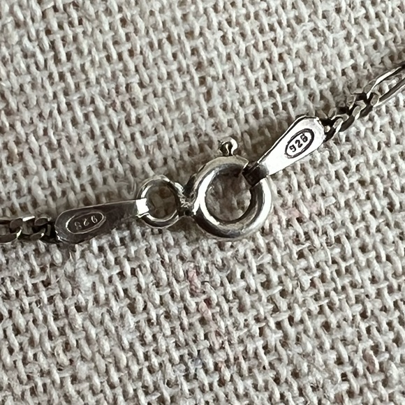 ❤️Vintage Sterling Silver Garnet Necklace - Picture 6 of 8